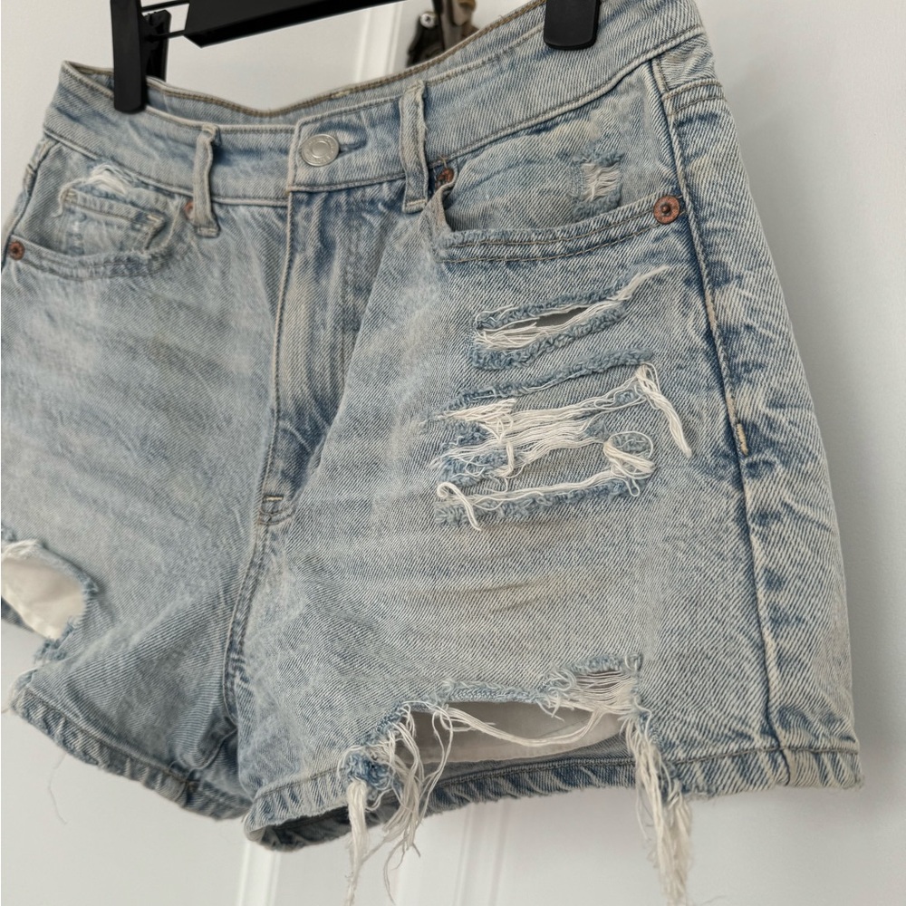 American Eagle Mom Shorts